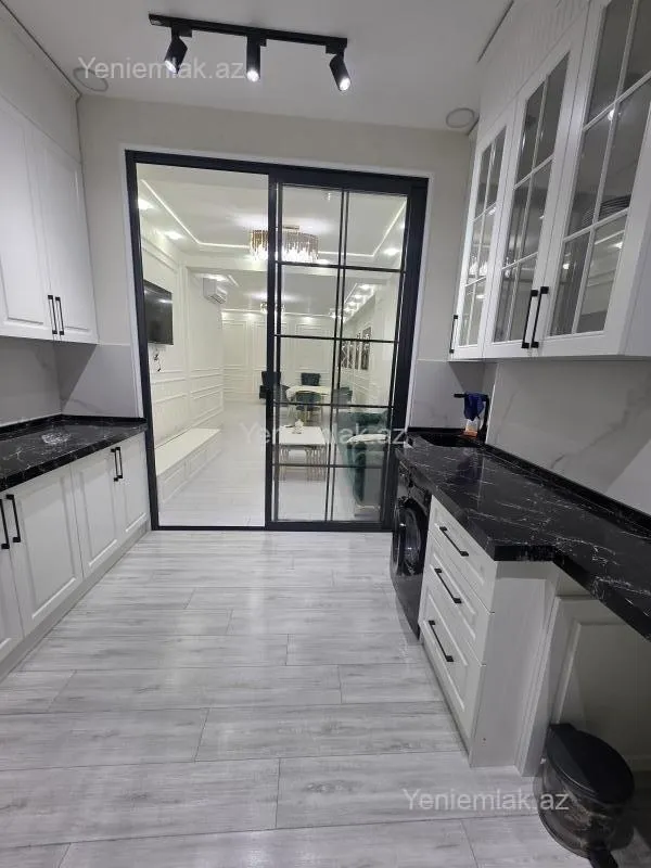 Satılır 2 otaqlı yeni tikili 89 m²