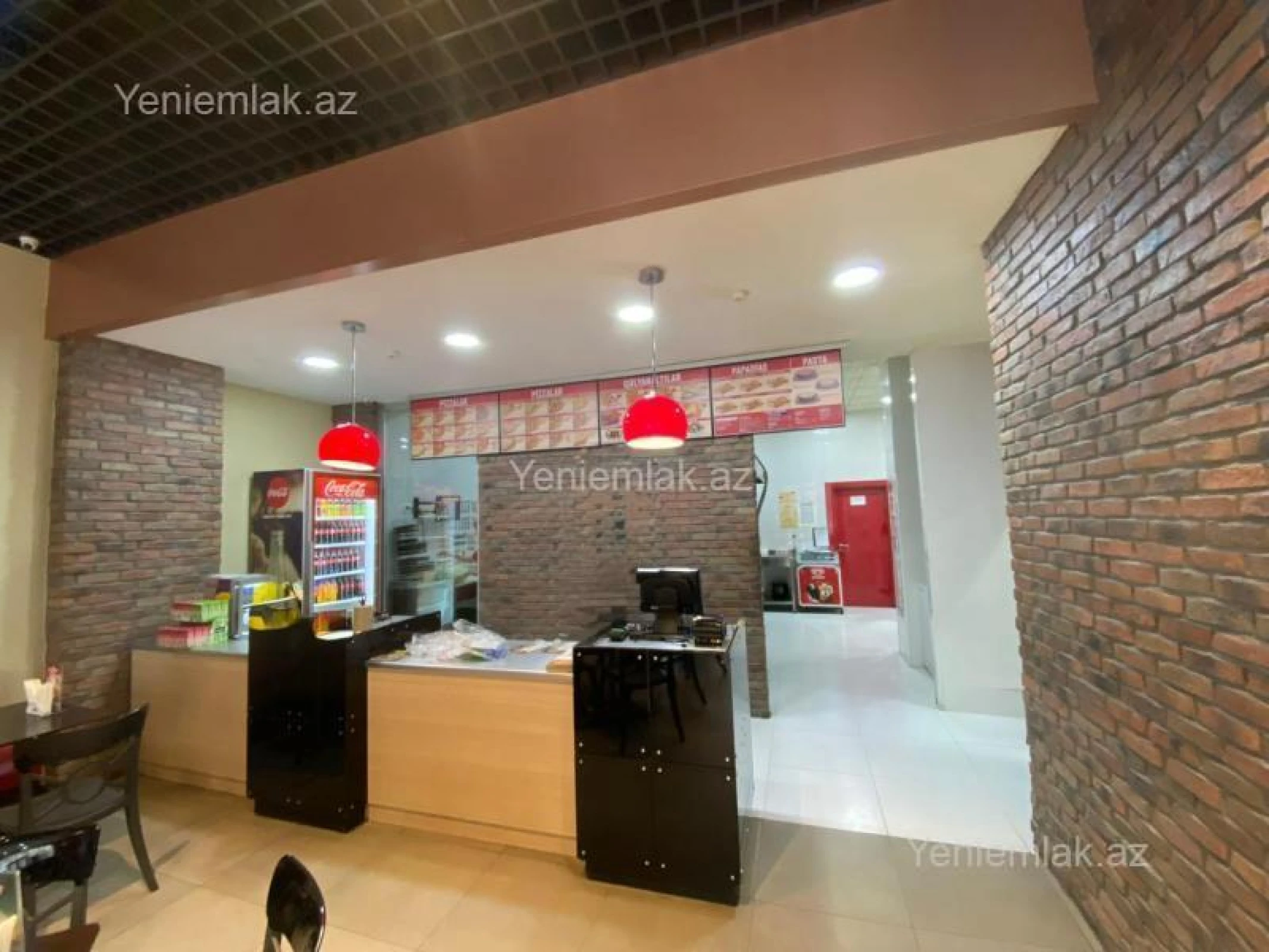 Satılır 16 otaqlı obyekt 1261 m²