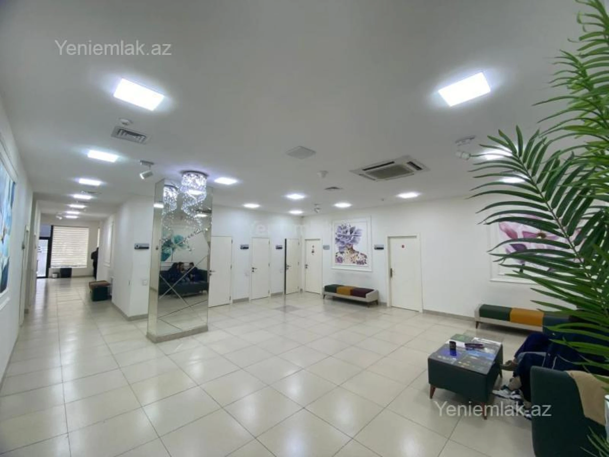 Satılır 16 otaqlı obyekt 1261 m²