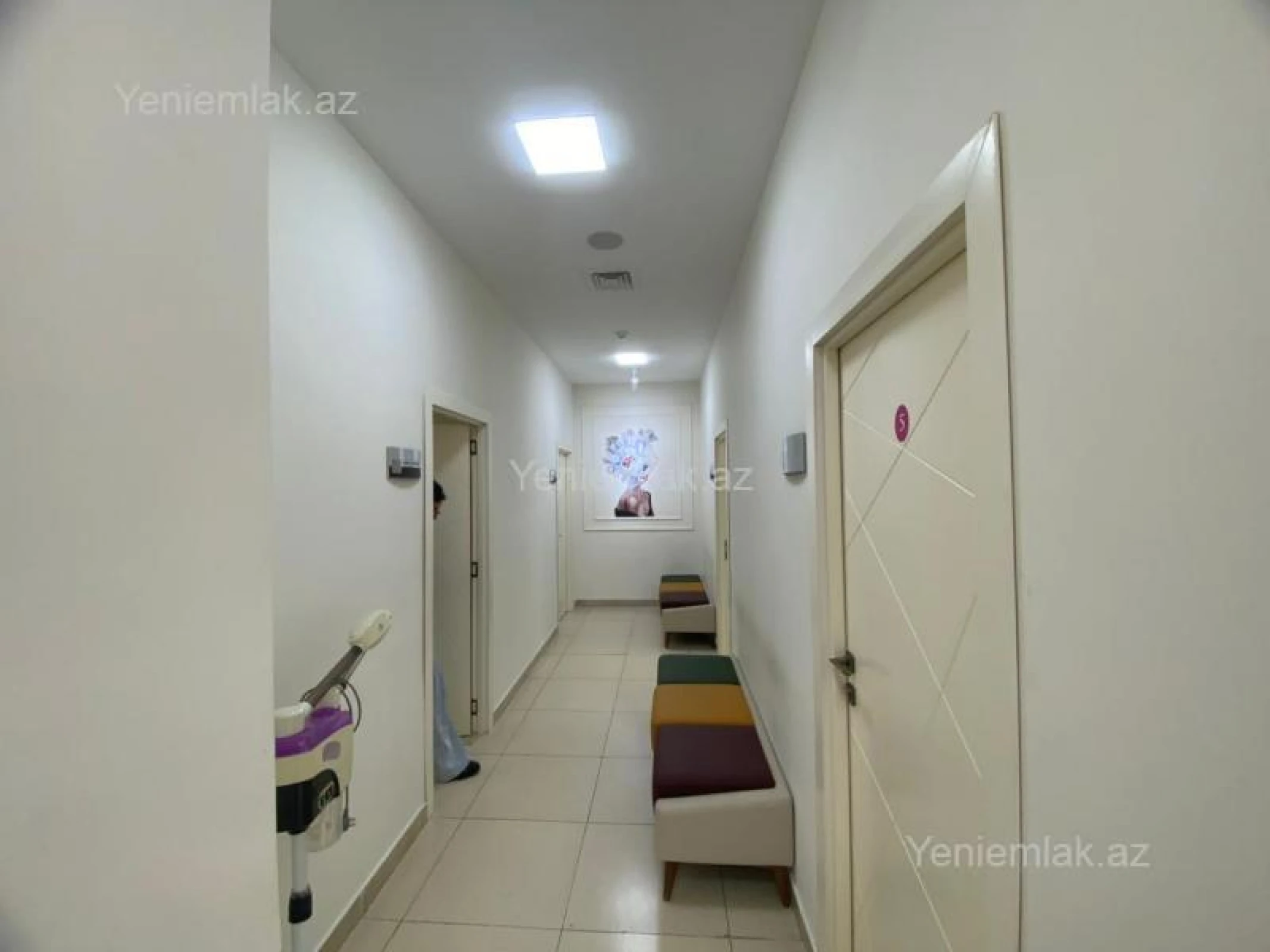 Satılır 16 otaqlı obyekt 1261 m²