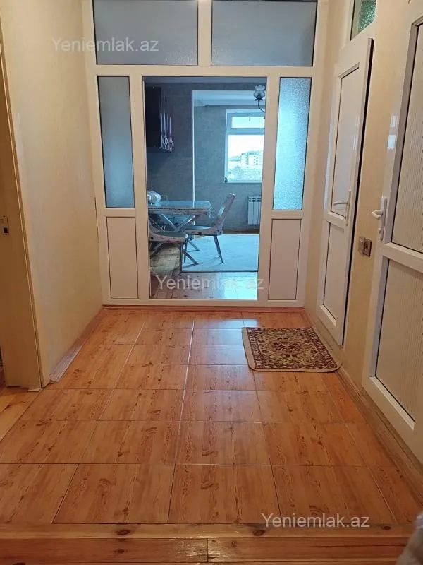 Satılır 4 otaqlı yeni tikili 110 m²