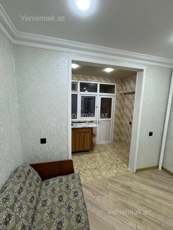 Satılır 2 otaqlı köhnə tikili 60 m²