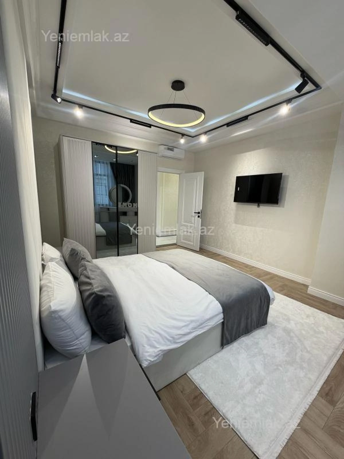 Satılır 3 otaqlı yeni tikili 100 m²