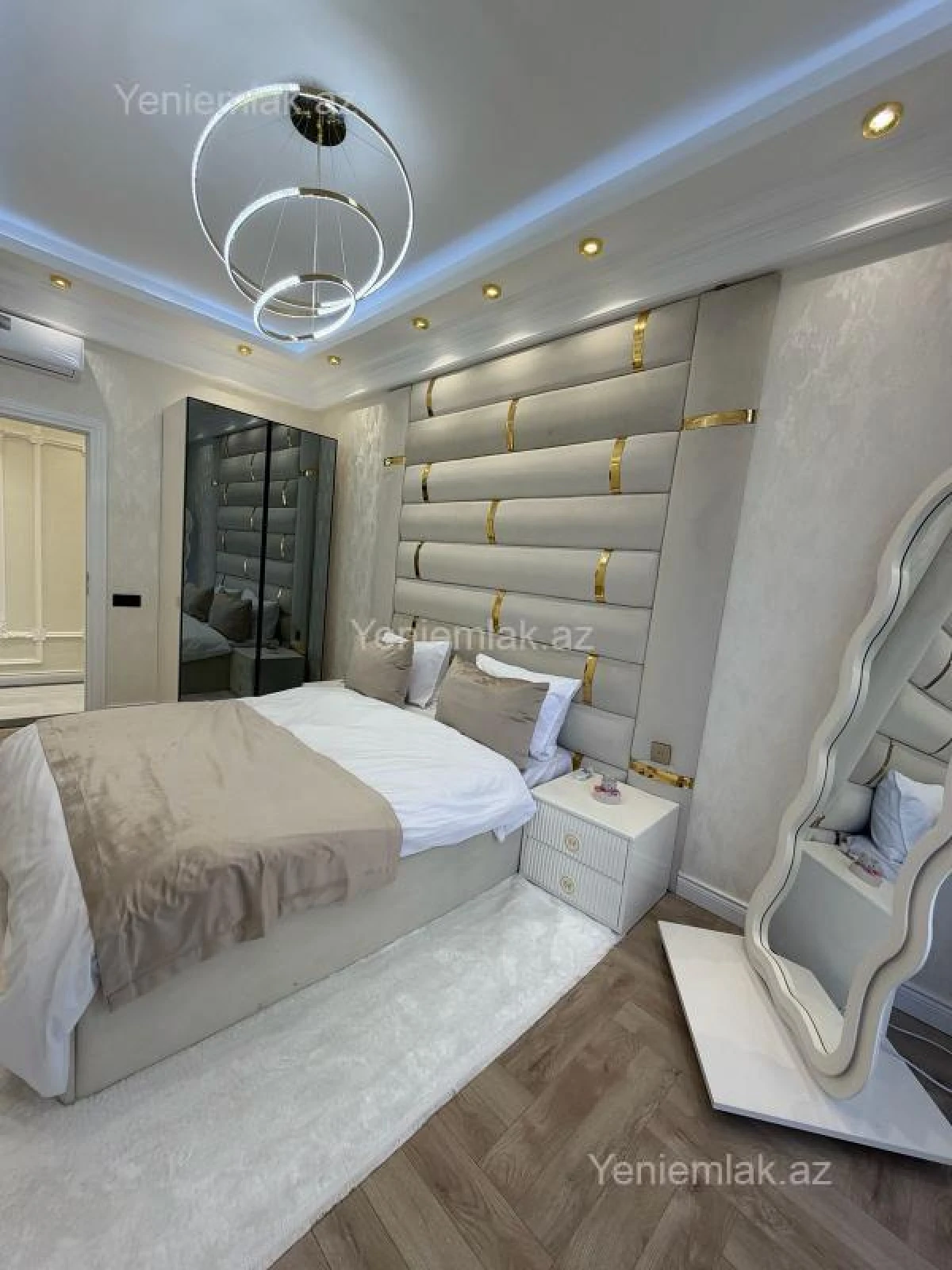 Satılır 3 otaqlı yeni tikili 100 m²