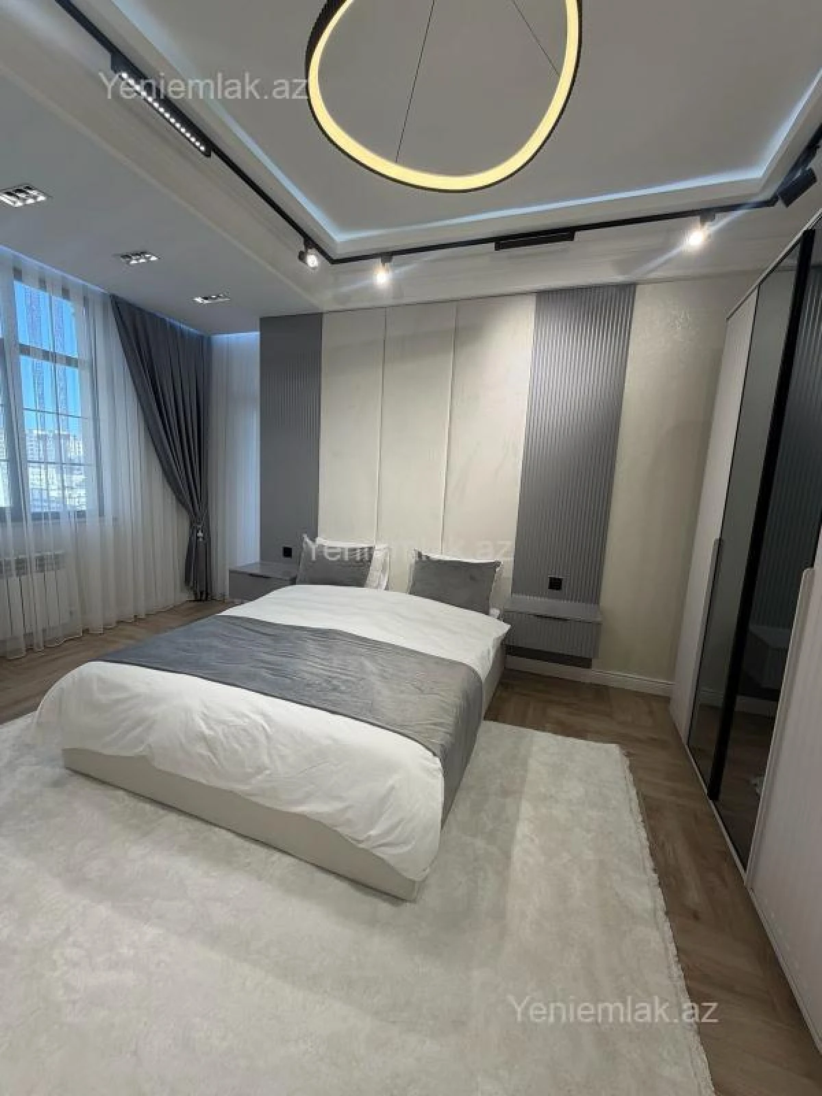 Satılır 3 otaqlı yeni tikili 100 m²