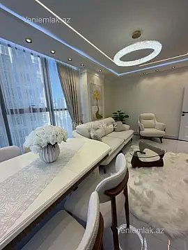 Satılır 3 otaqlı yeni tikili 100 m²