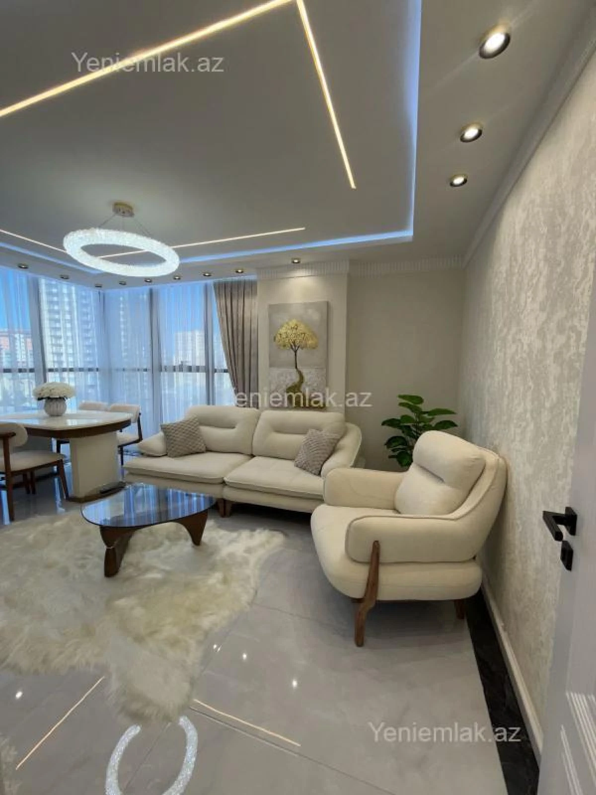 Satılır 3 otaqlı yeni tikili 100 m²