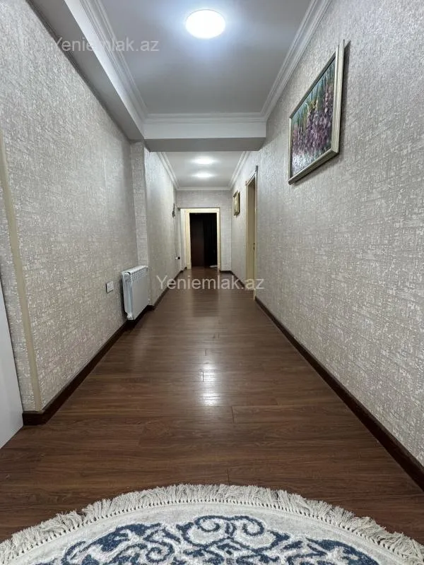 Satılır 3 otaqlı yeni tikili 110 m²