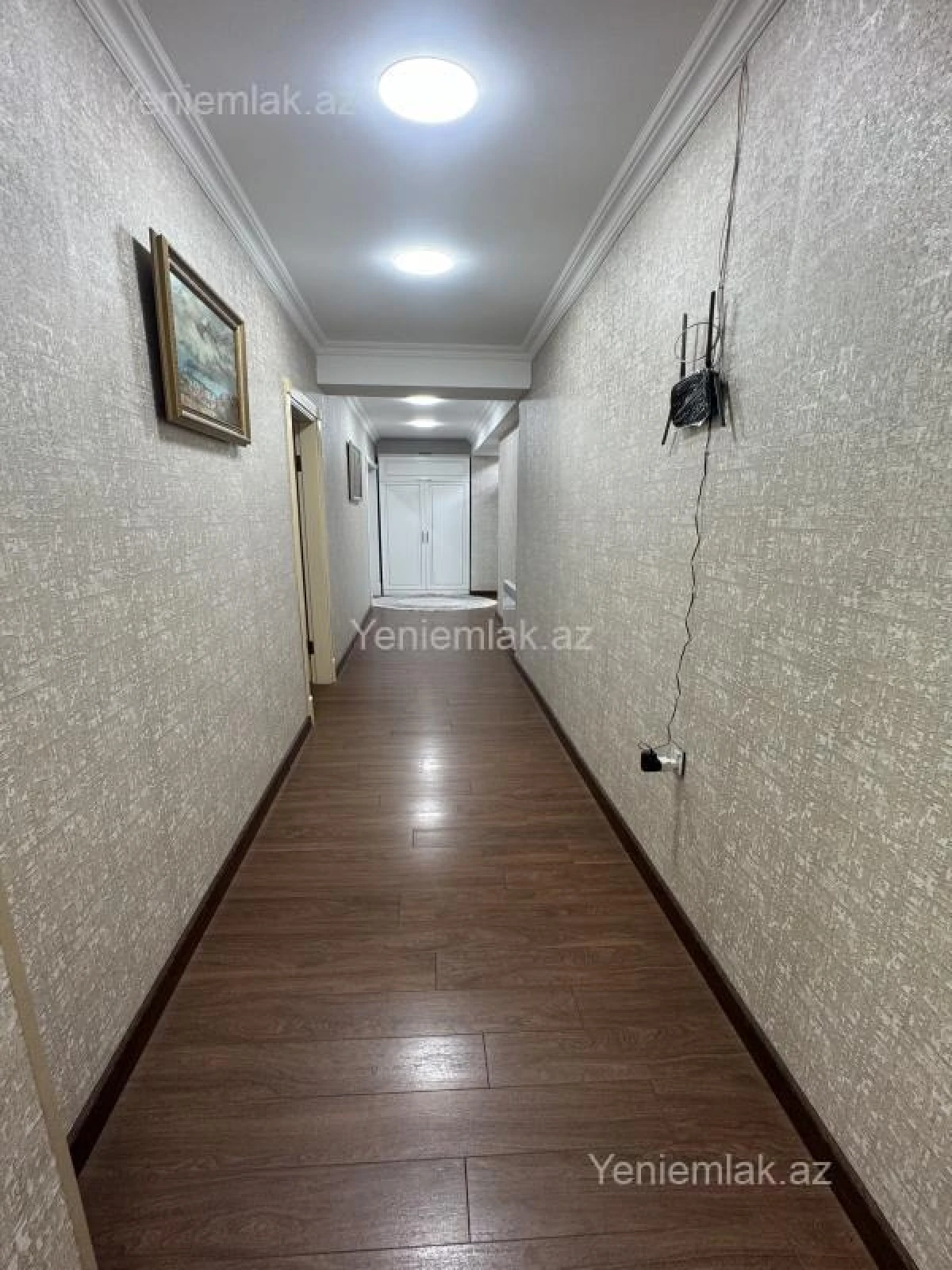 Satılır 3 otaqlı yeni tikili 110 m²