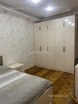 Satılır 3 otaqlı köhnə tikili 75 m²