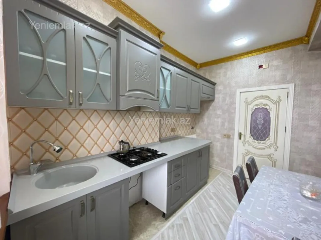 Satılır 2 otaqlı yeni tikili 70 m²