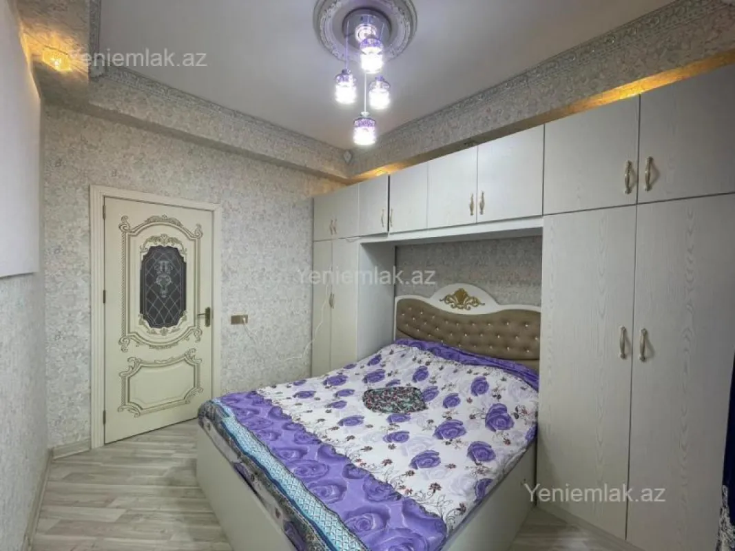 Satılır 2 otaqlı yeni tikili 70 m²