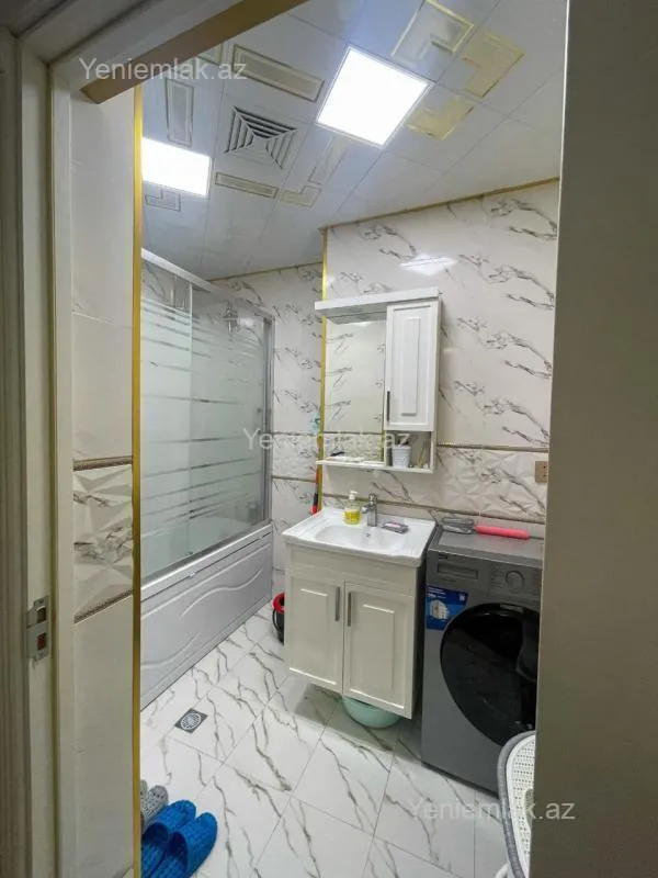 Satılır 3 otaqlı yeni tikili 81 m²