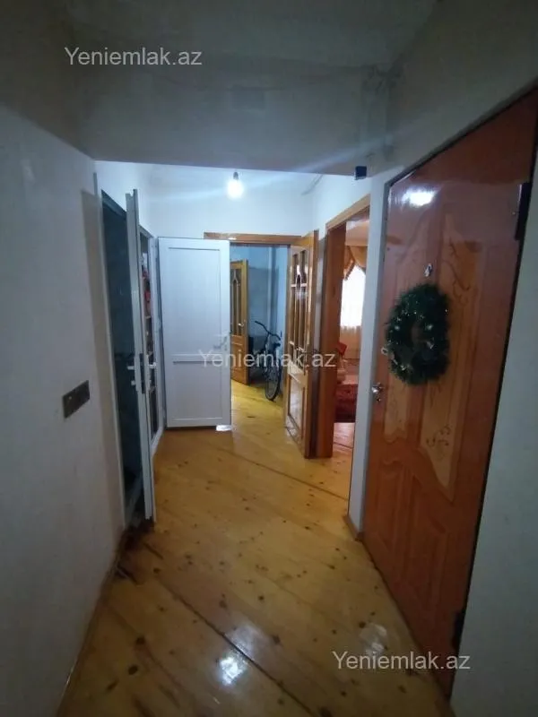 Satılır 3 otaqlı köhnə tikili 65 m²