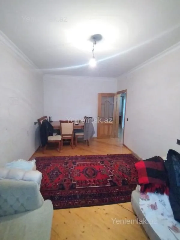 Satılır 3 otaqlı köhnə tikili 65 m²