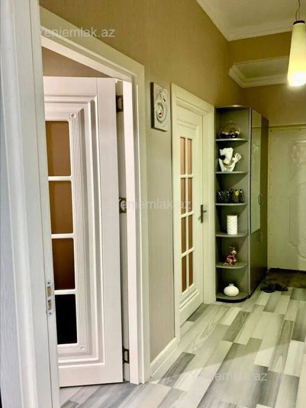 Satılır 3 otaqlı yeni tikili 55 m²