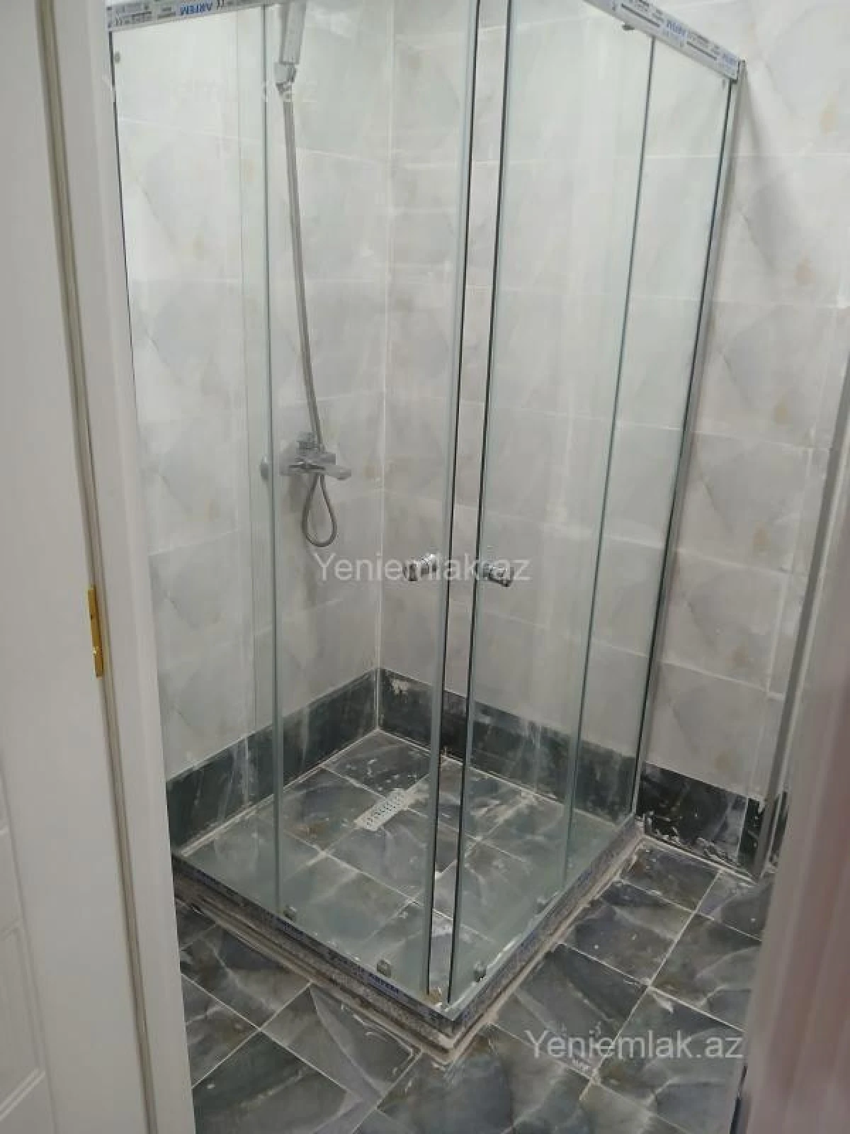 Satılır 2 otaqlı yeni tikili 58 m²