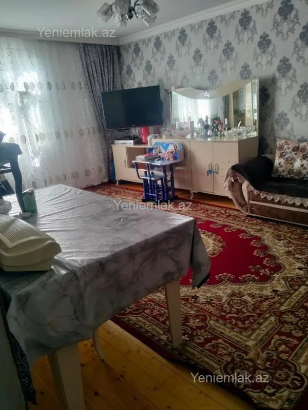 Satılır 3 otaqlı həyət evi 90 m²