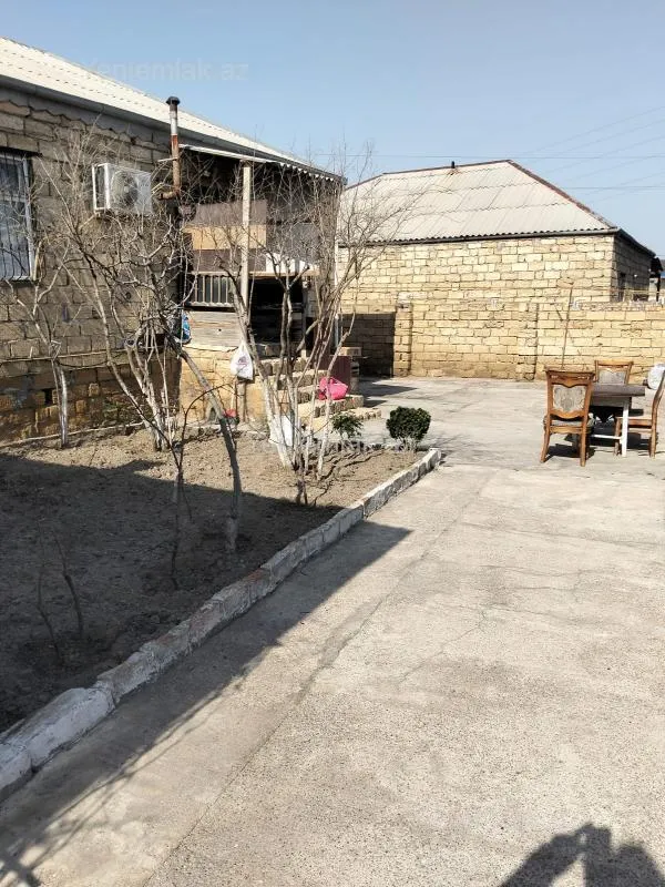 Satılır 3 otaqlı həyət evi 90 m²