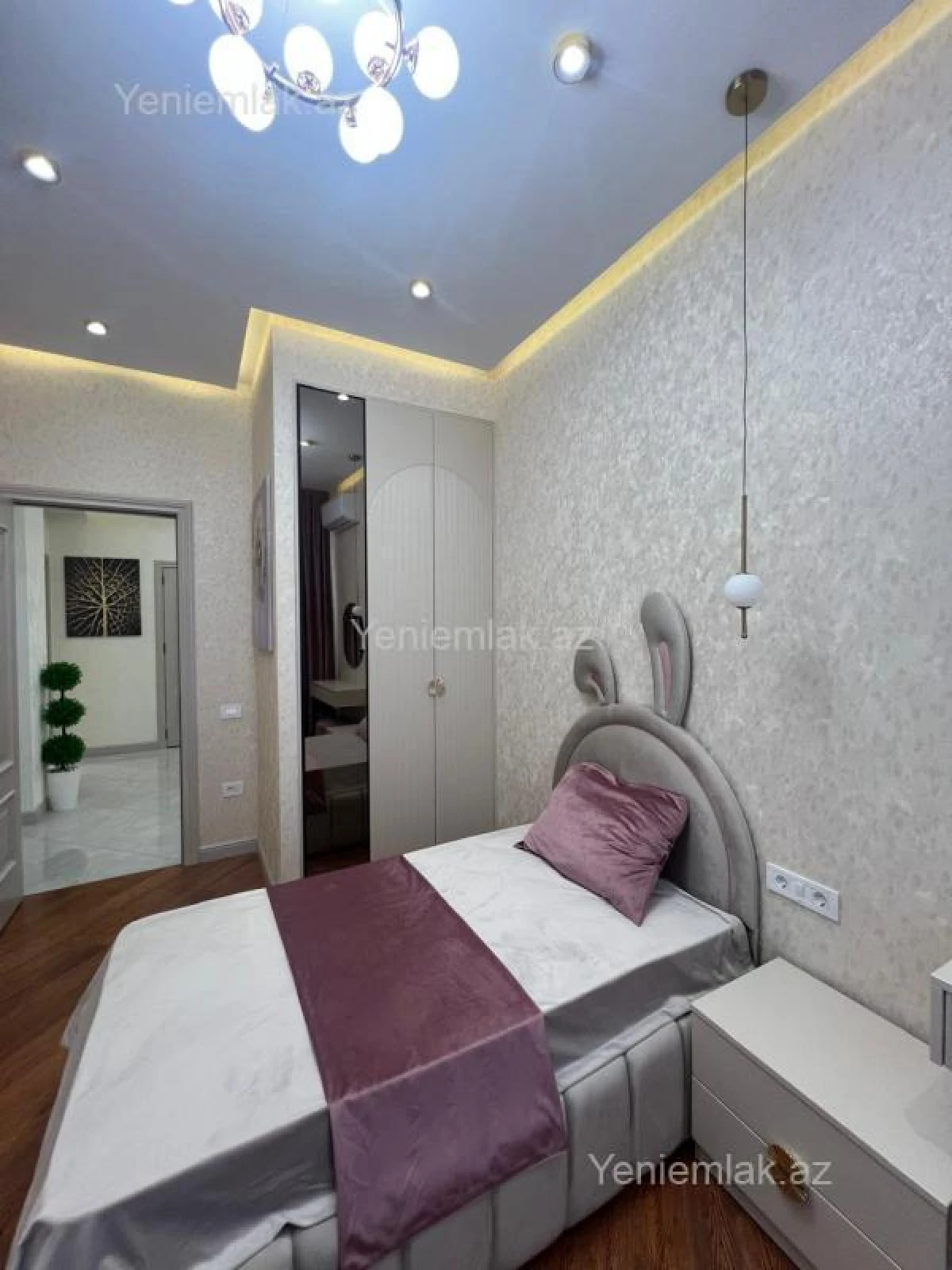 Satılır 4 otaqlı yeni tikili 145 m²