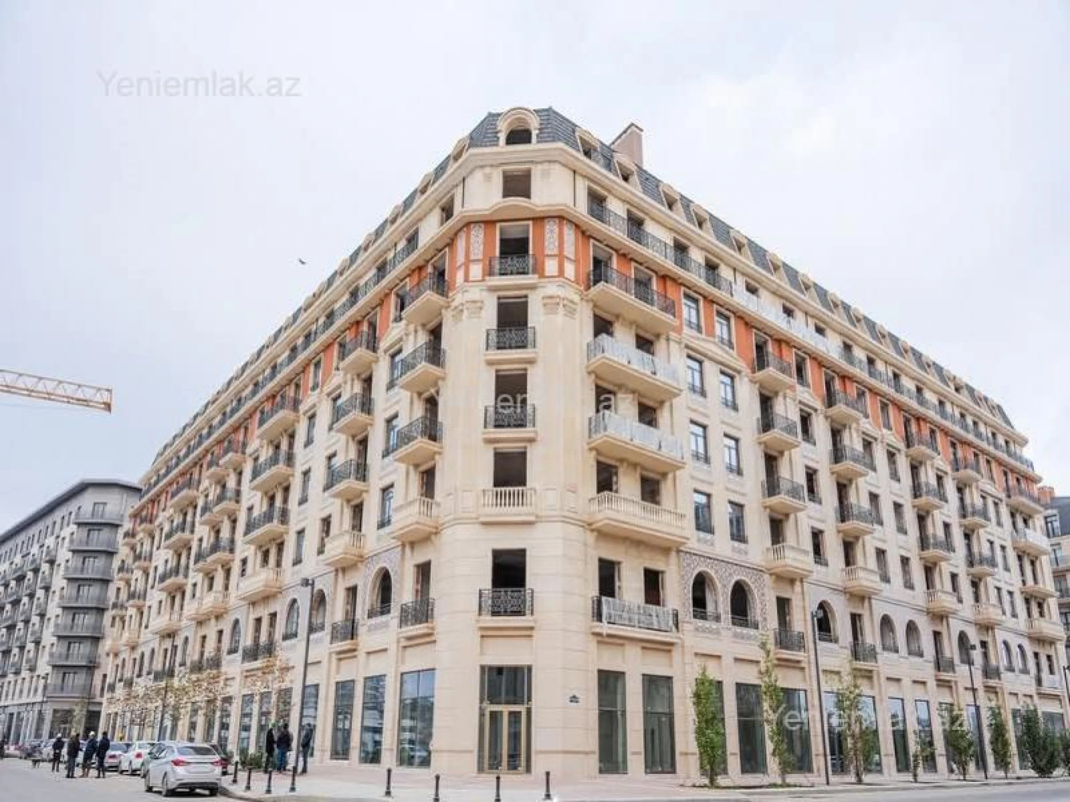 Satılır 3 otaqlı yeni tikili 128 m²