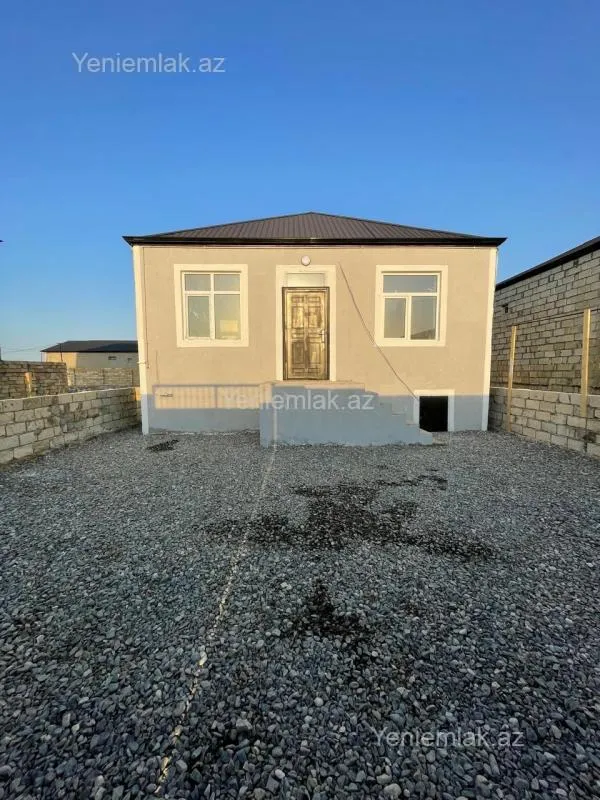 Satılır 3 otaqlı həyət evi 55 m²