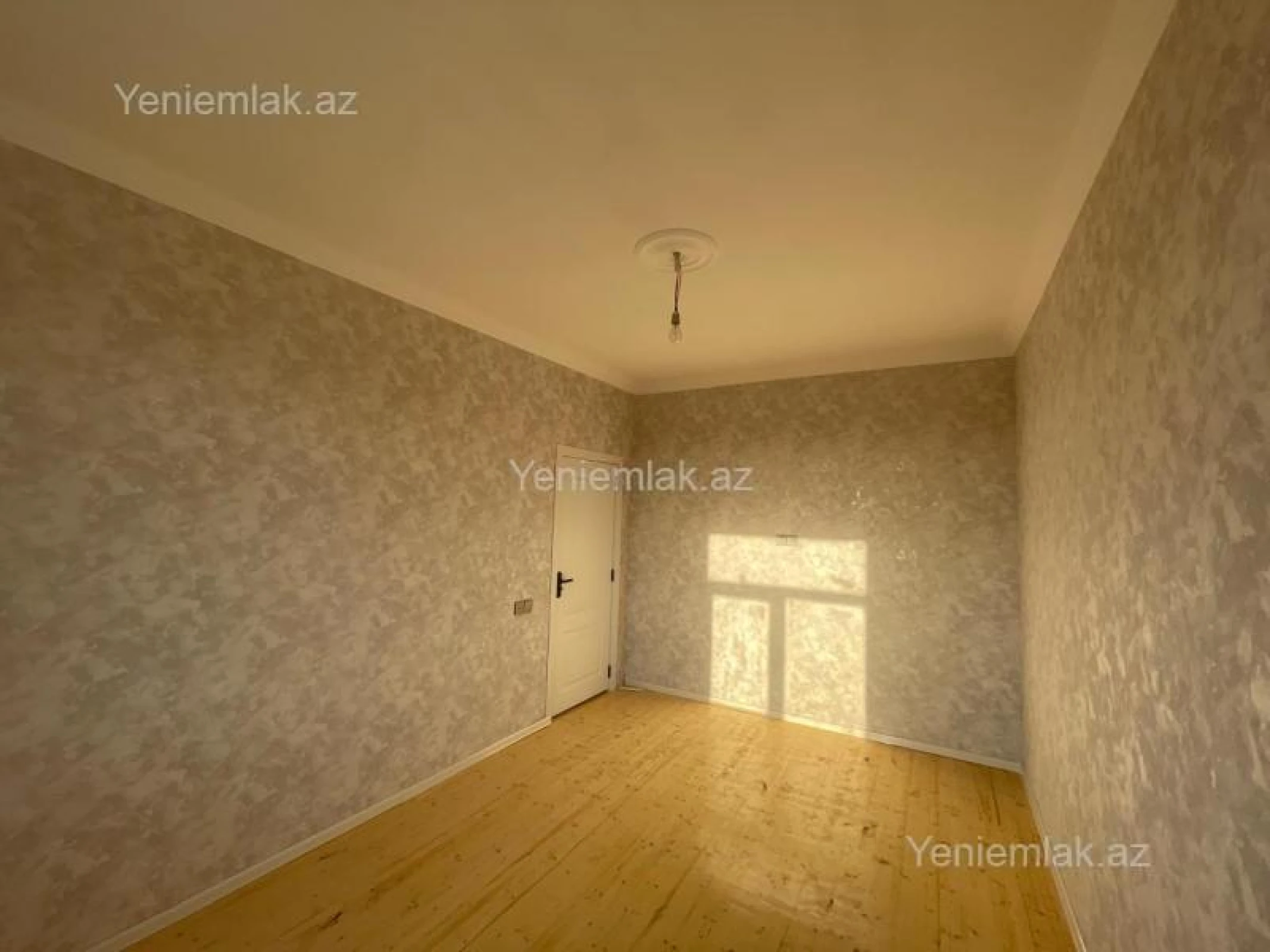 Satılır 3 otaqlı həyət evi 55 m²
