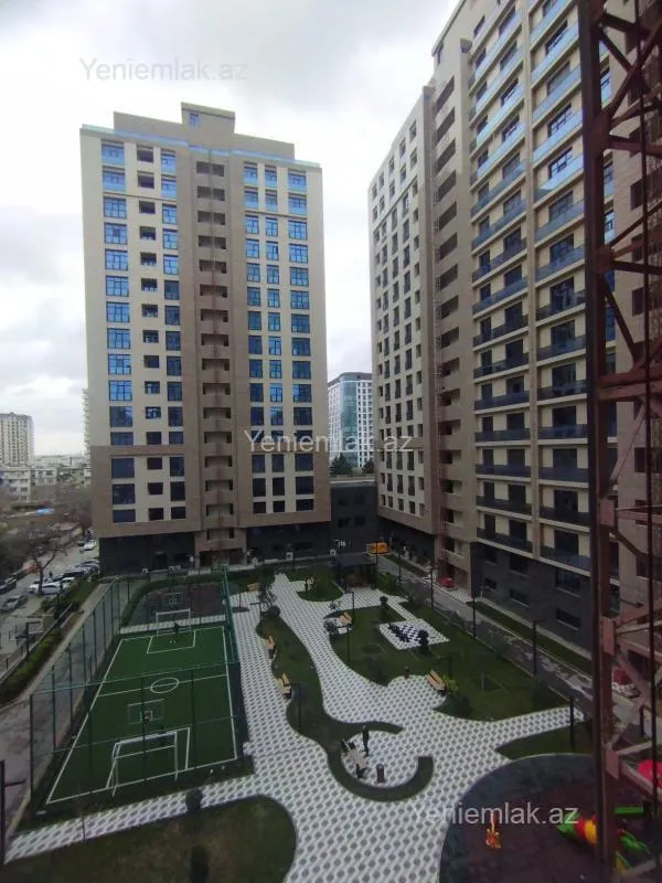 Satılır 4 otaqlı yeni tikili 148 m²