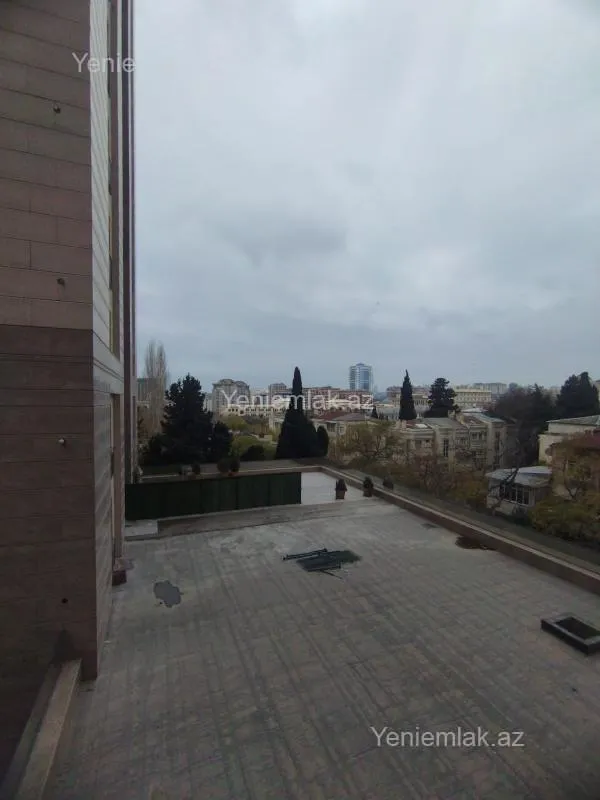 Satılır 4 otaqlı yeni tikili 148 m²