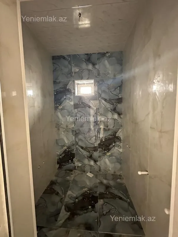 Satılır 2 otaqlı yeni tikili 50 m²