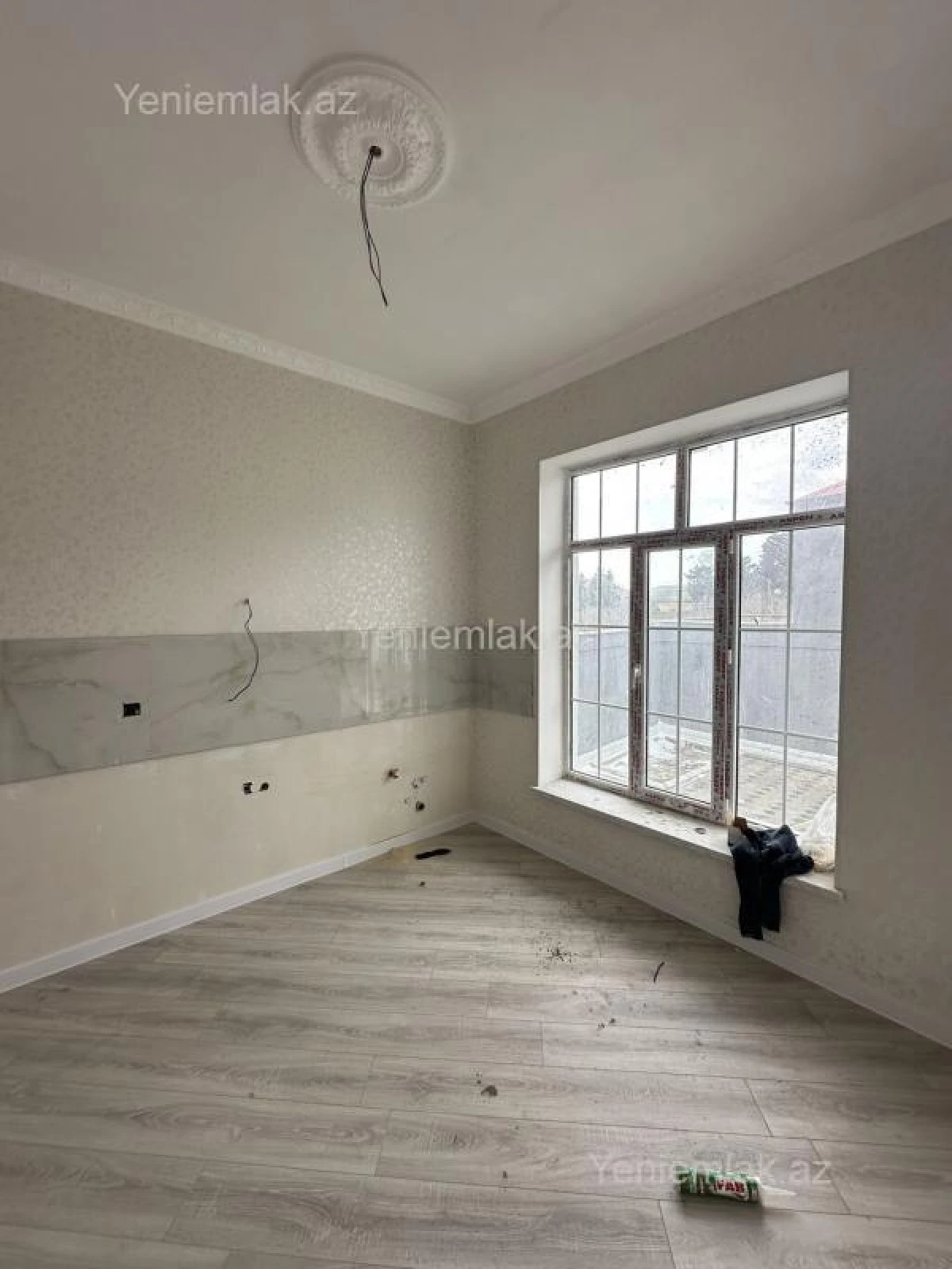 Satılır 2 otaqlı yeni tikili 50 m²