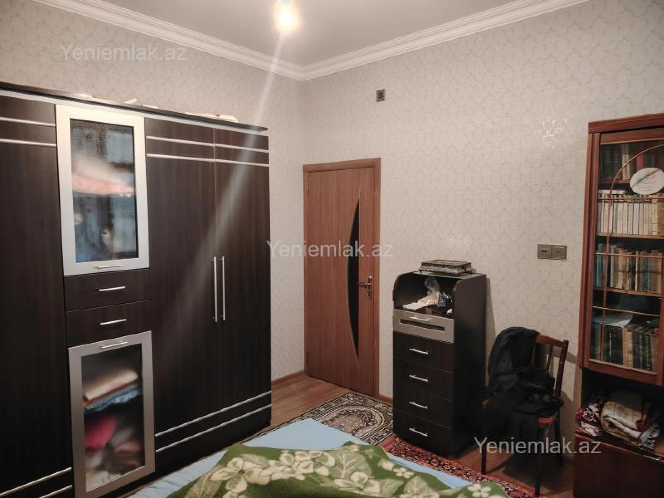 Satılır 6 otaqlı həyət evi 324 m²