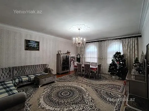 Satılır 6 otaqlı həyət evi 324 m²