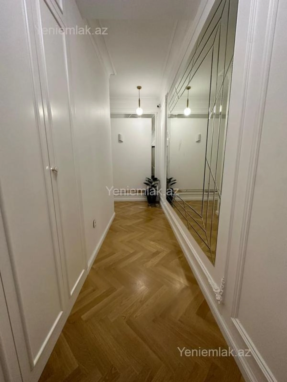 Satılır 3 otaqlı yeni tikili 110 m²