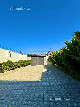 Satılır 5 otaqlı həyət evi 240 m²