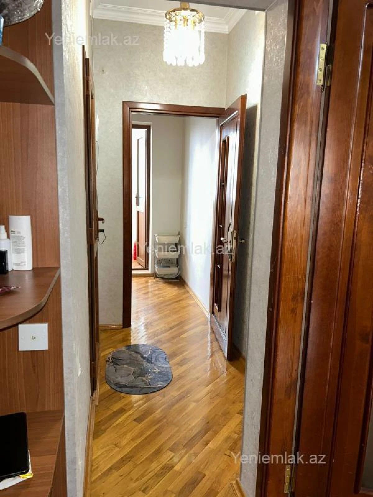 Satılır 3 otaqlı köhnə tikili 64 m²