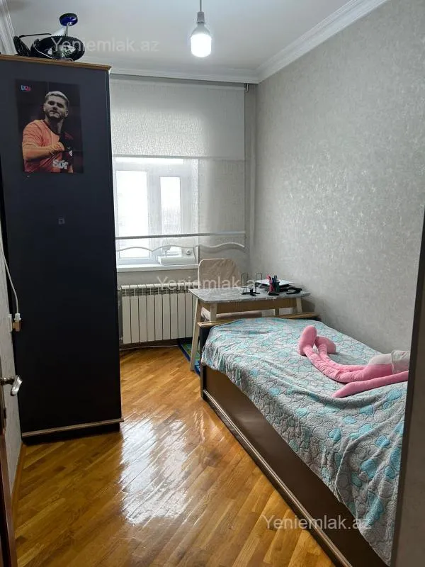 Satılır 3 otaqlı köhnə tikili 64 m²