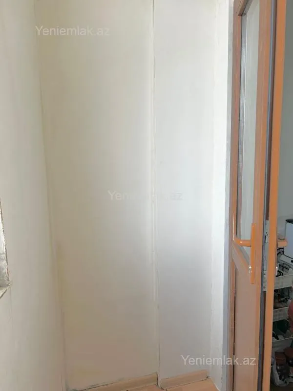 Satılır 3 otaqlı köhnə tikili 64 m²