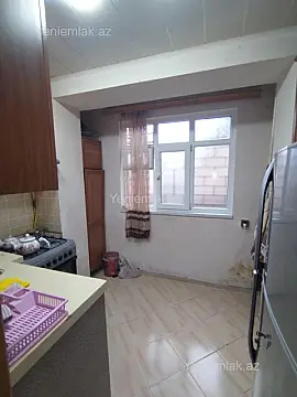 Satılır 2 otaqlı köhnə tikili 50 m²