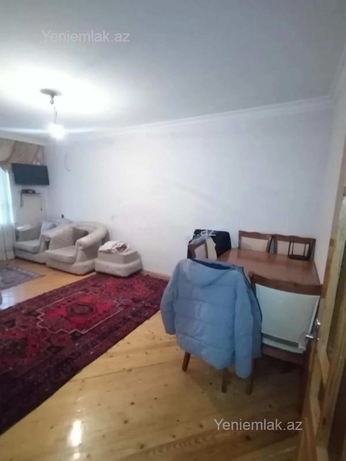 Satılır 2 otaqlı köhnə tikili 50 m²