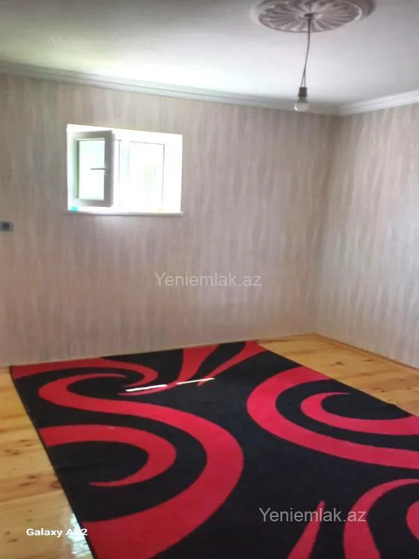 Satılır 4 otaqlı həyət evi 110 m²