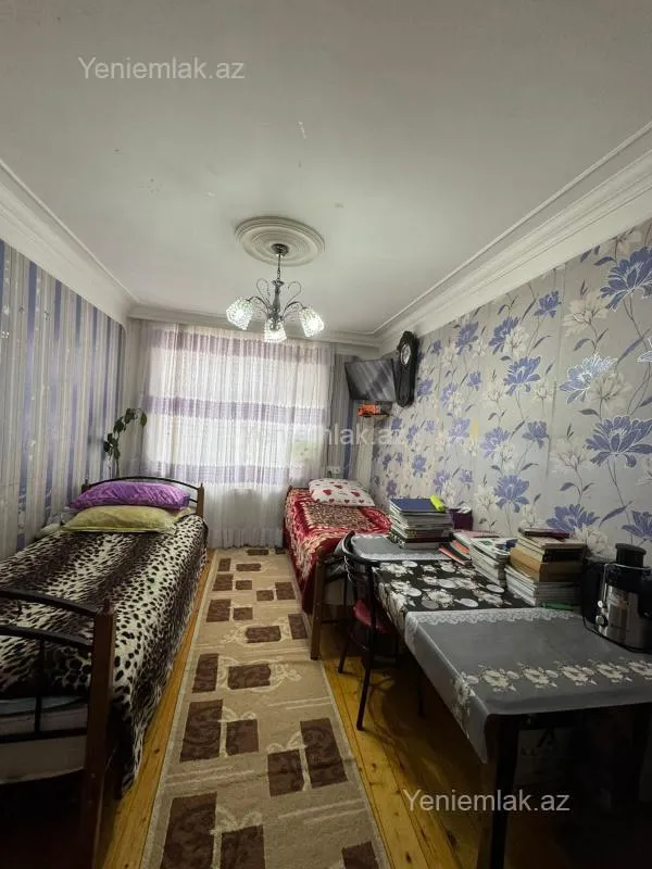 Satılır 1 otaqlı köhnə tikili 30 m²