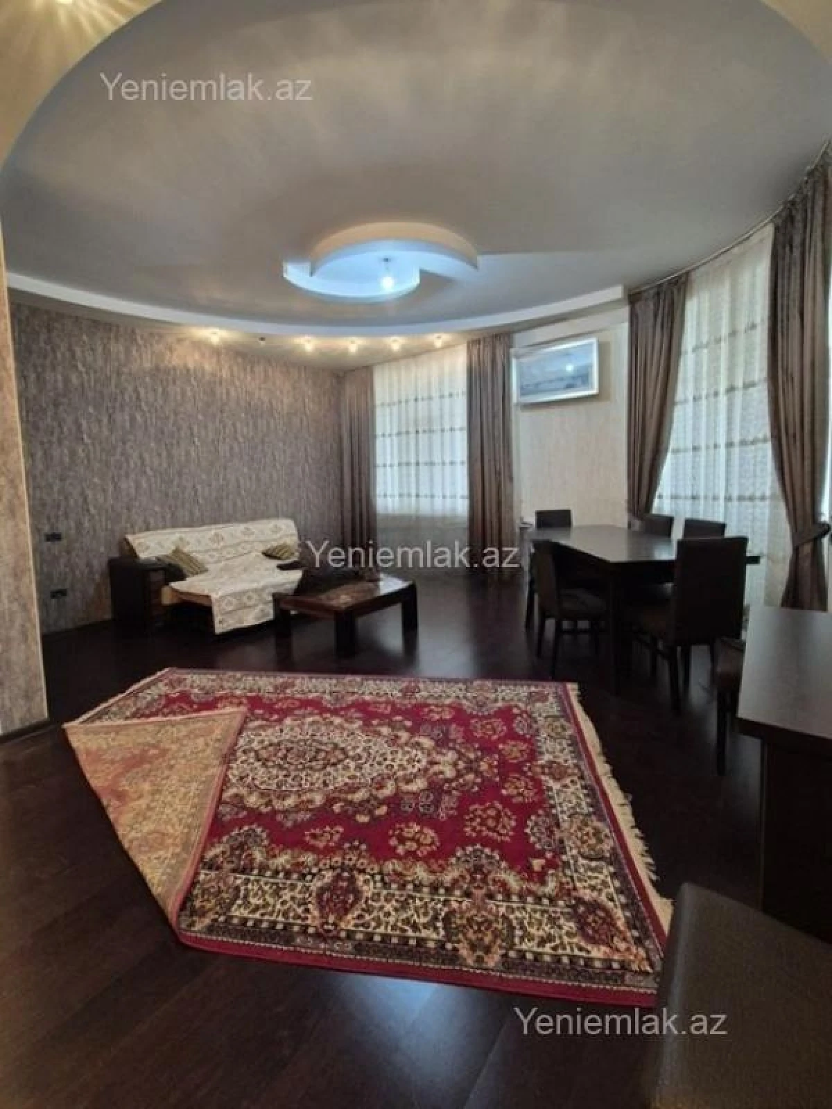 Satılır 4 otaqlı yeni tikili 160 m²