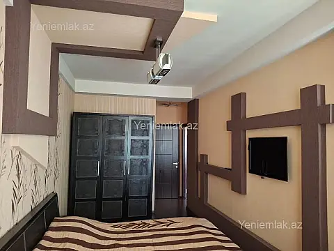 Satılır 4 otaqlı yeni tikili 160 m²