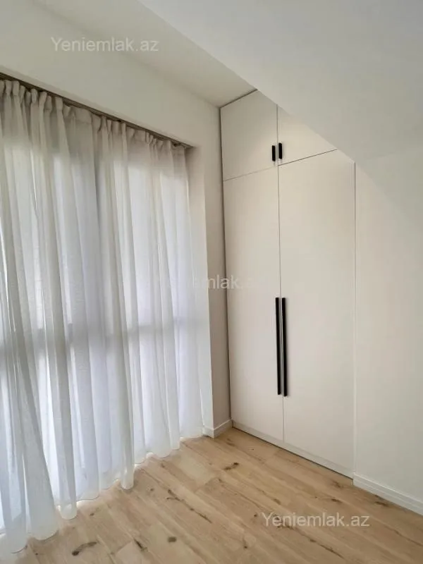 Satılır 2 otaqlı yeni tikili 68 m²