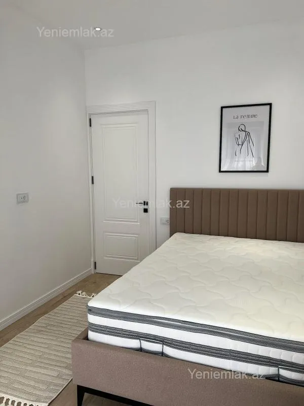 Satılır 2 otaqlı yeni tikili 68 m²