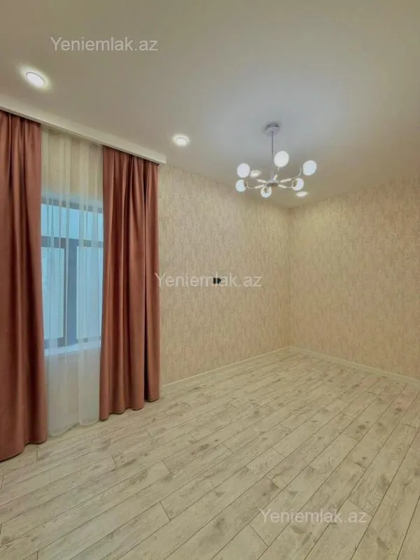Satılır 4 otaqlı həyət evi 170 m²