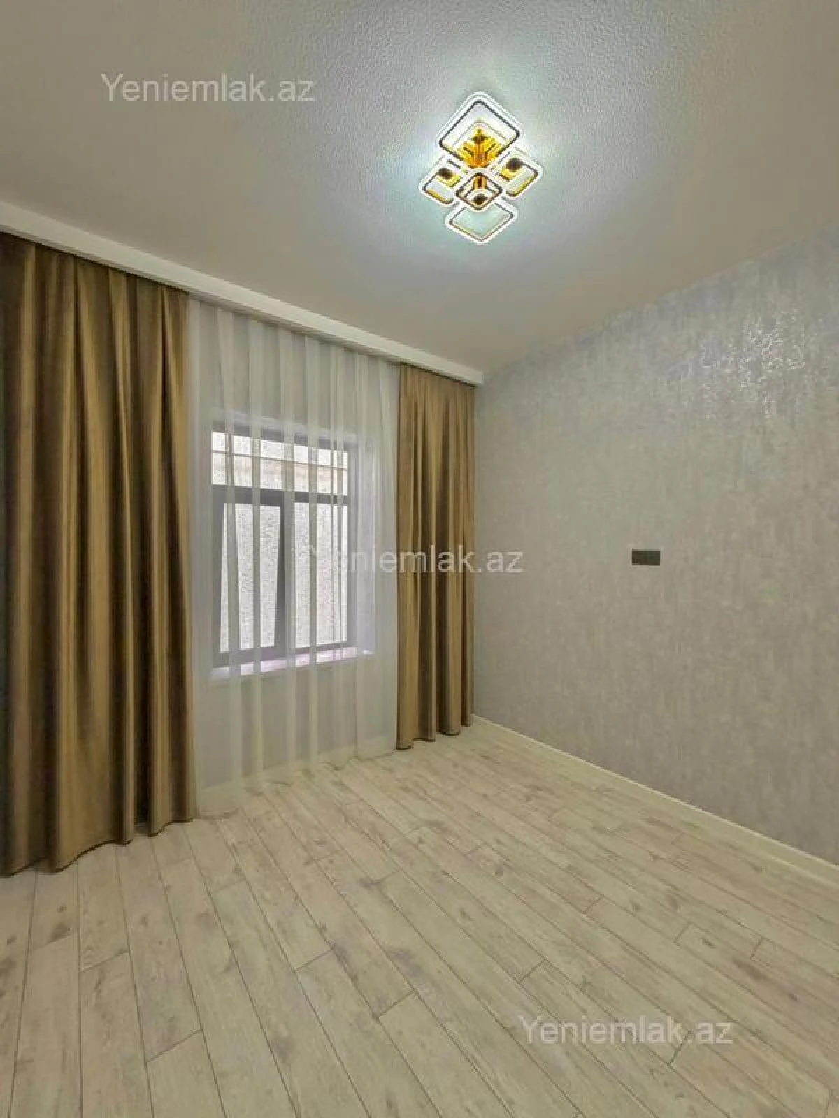 Satılır 4 otaqlı həyət evi 170 m²