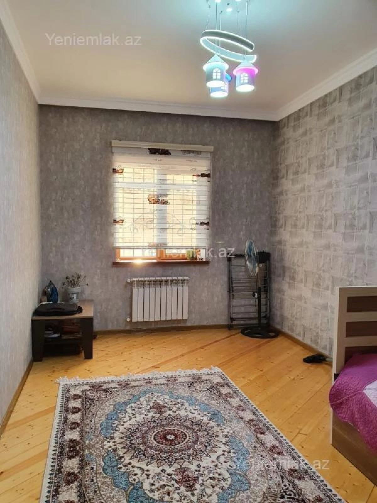 Satılır 3 otaqlı həyət evi 160 m²