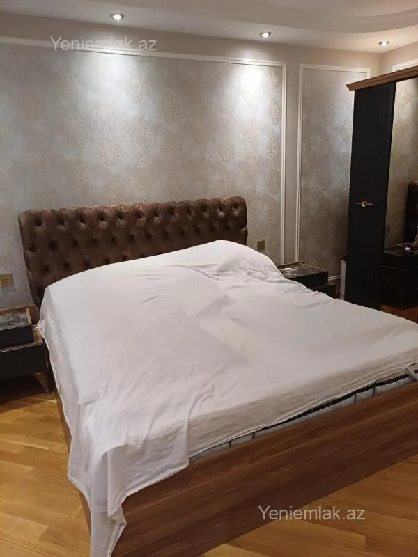 Satılır 3 otaqlı yeni tikili 134 m²